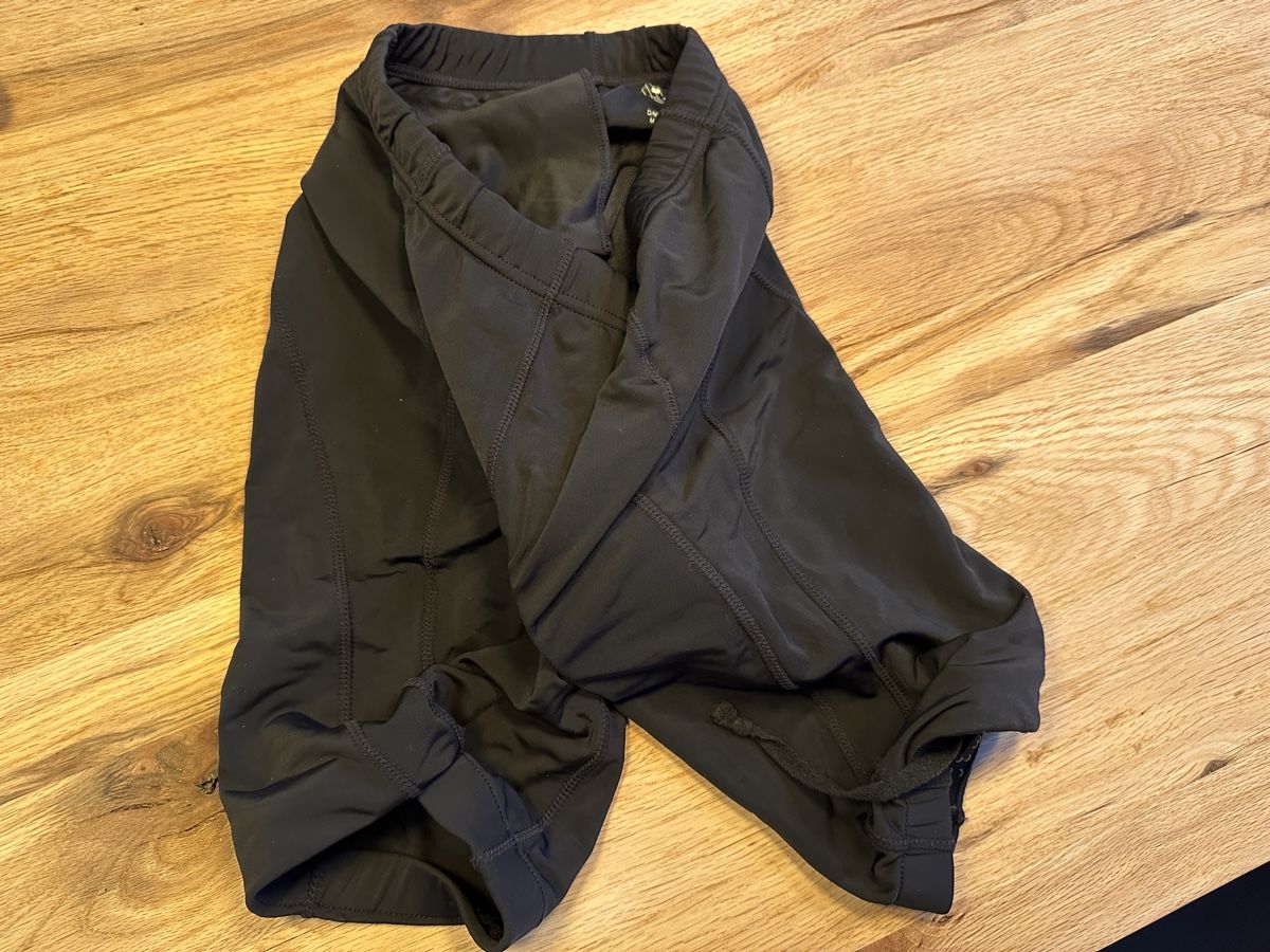 Pantaloni: Fahrradhosen M – Usato da Alpnach-Dorf venduto da Skai0