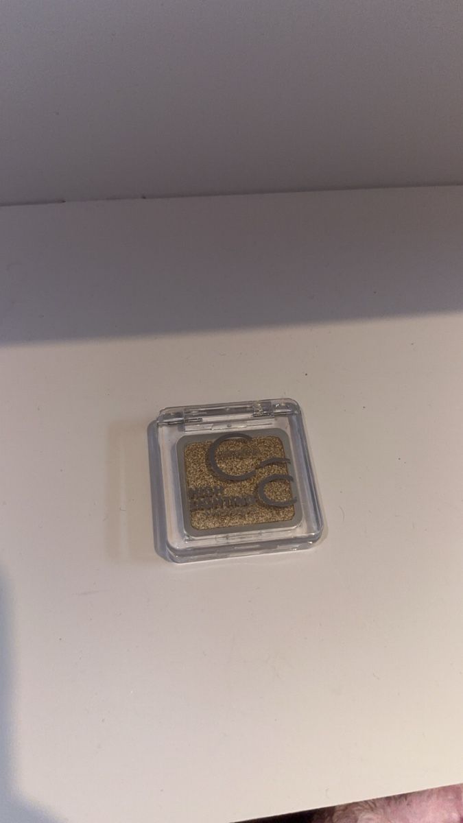 Catrice Make-up: Catrice Eyeshadow Gold NEU – Nuovo e nell'imballaggio originale da Oftringen venduto da tola19 1