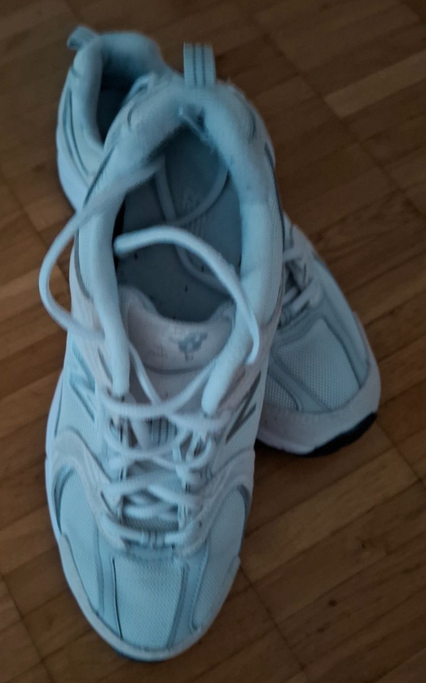 New Balance Damenschuhe: New Balance 530 – Gebraucht aus Chur von Mocar