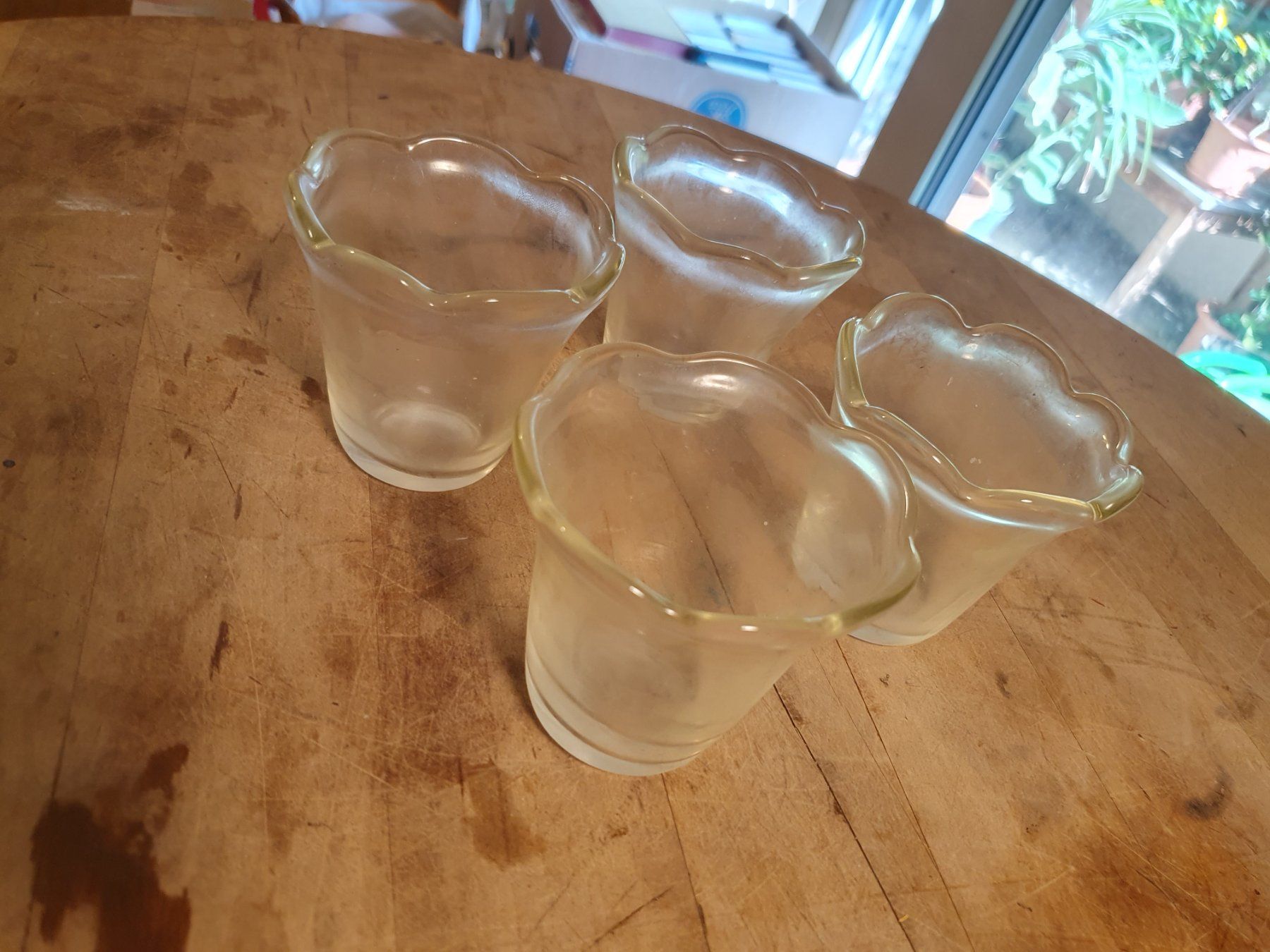 Portacandele: 4 Stk Windlichter Milchglas – Usato da Zürich venduto da loosebone