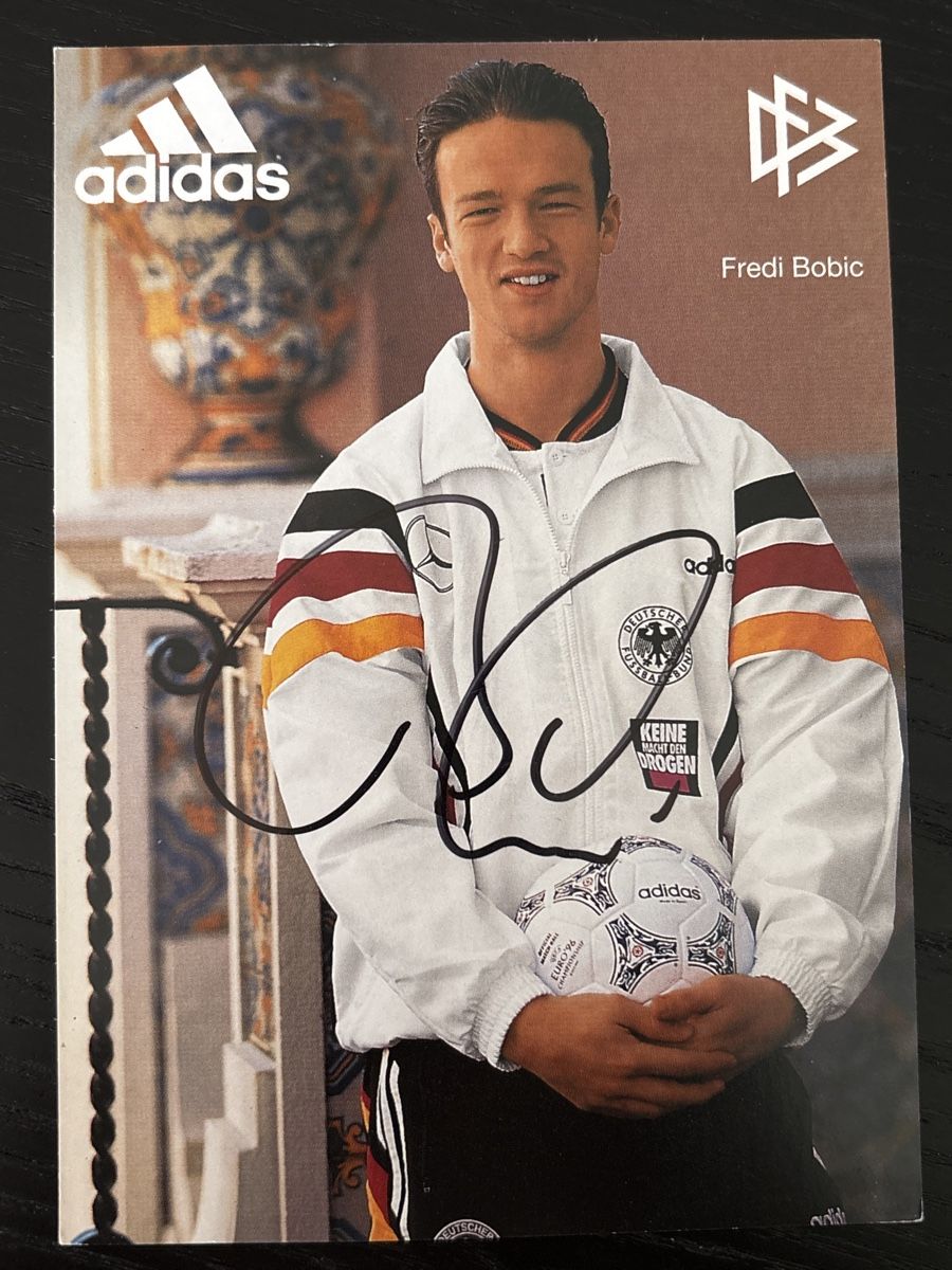 Autografi: Fredi Bobic signierte Autogrammkarte DFB Adidas – Usato da Uetendorf venduto da hoisle