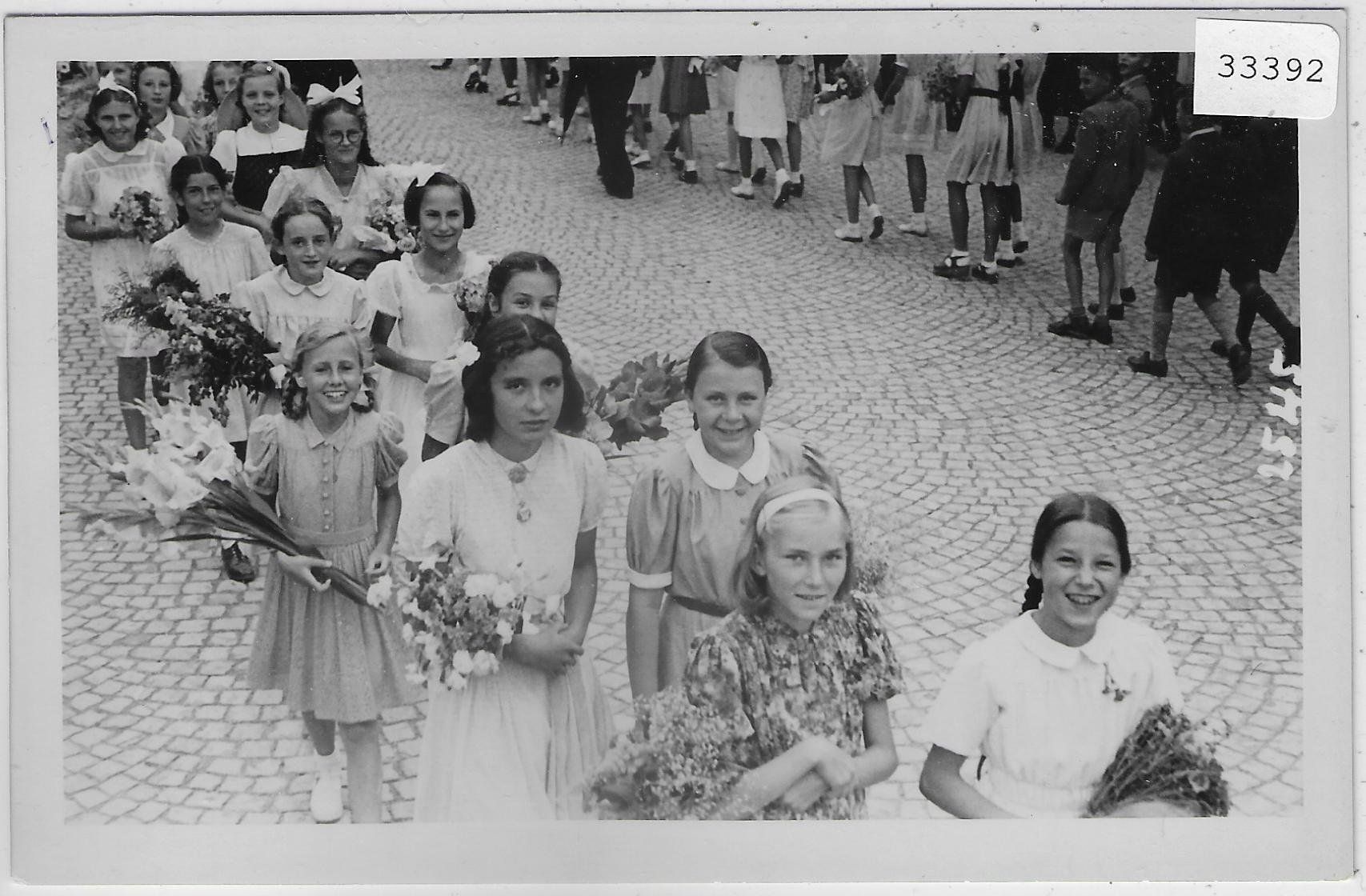 Cartoline postali: Jugendfest Kinderfest – Usato da Ettingen venduto da Kartenplanet