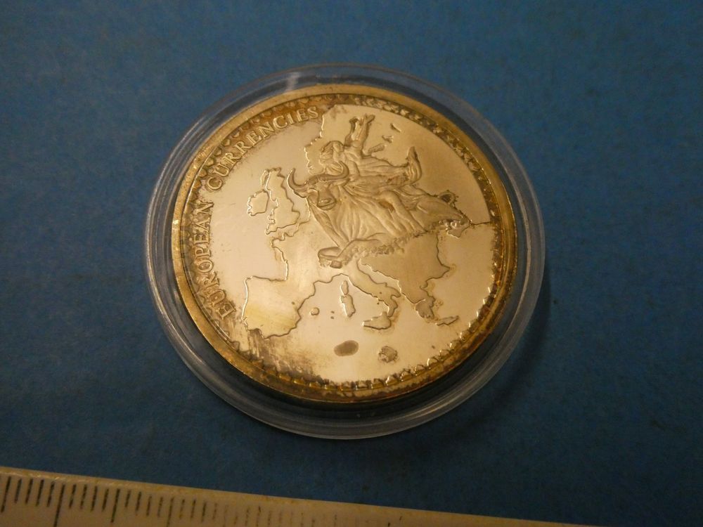 9ct Gold Gekennzeichnet Kinder / Jungen Imitation Münze Peso Ring 9mm