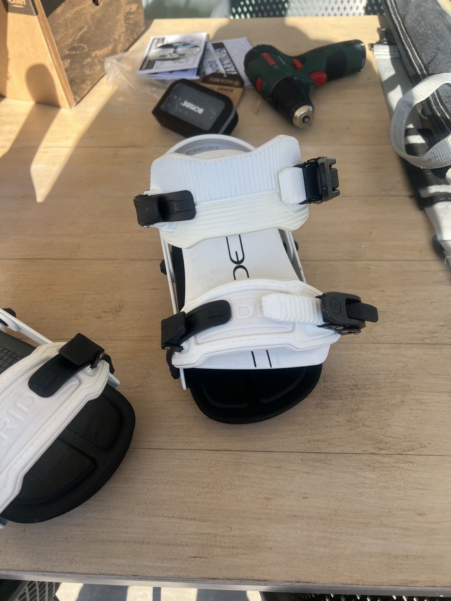 Nidecker Bindungen: Nidecker Snowboardbindung Damen – Neu (gemäss Beschreibung) aus Richterswil von hawaii12 1