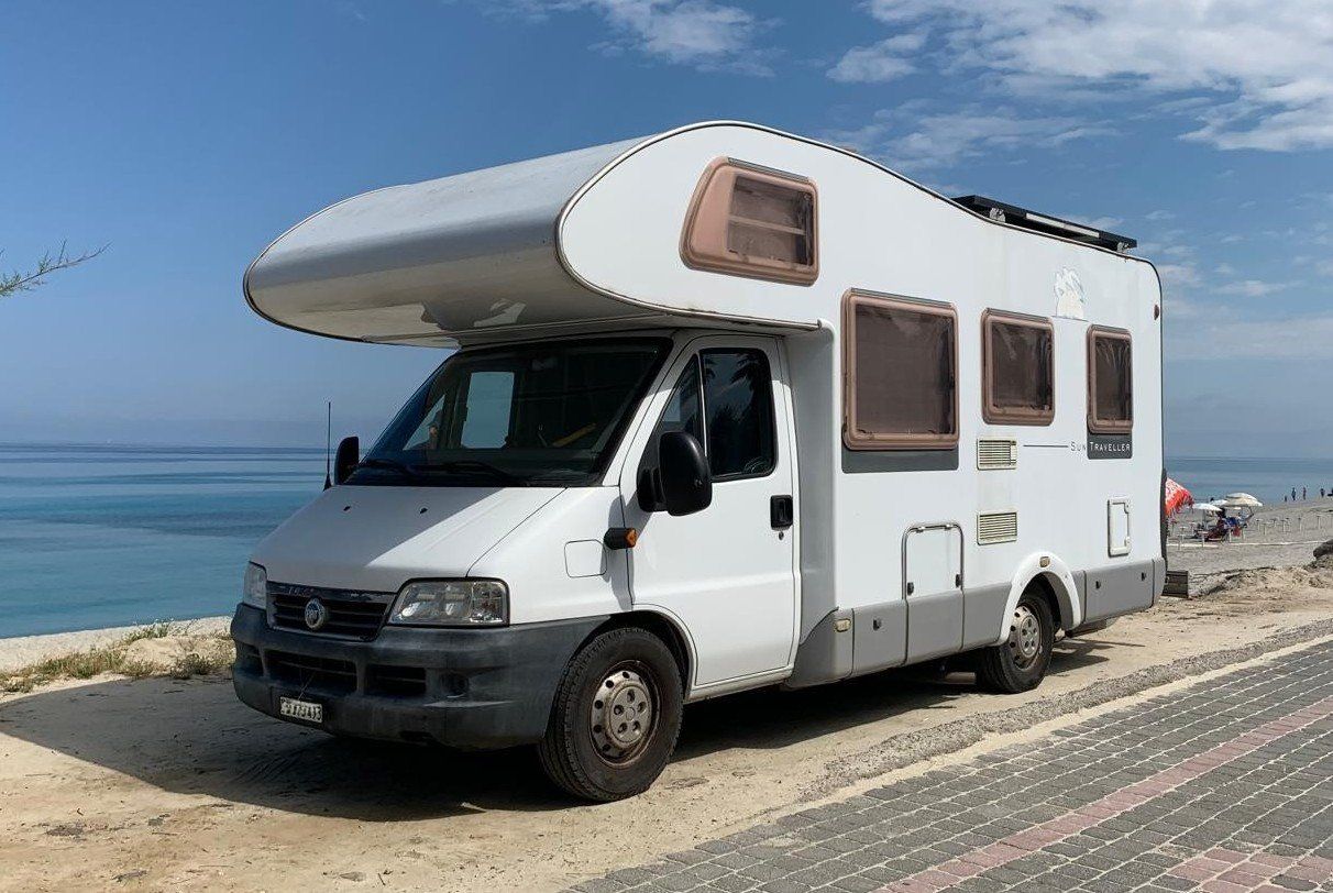 Fiat Veicoli da campeggio: Wohnmobil Fiat Knaus Sun Traveller 608 MF – Usato da Uetendorf venduto da Florafalfura 1
