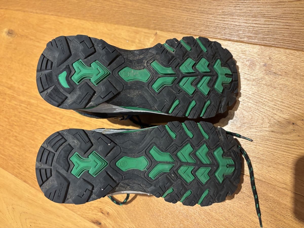 Chaussures hommes: Wanderschuhe Waterproof Grösse 35 – D'occasion à Grosswangen par Sunnyday35 2