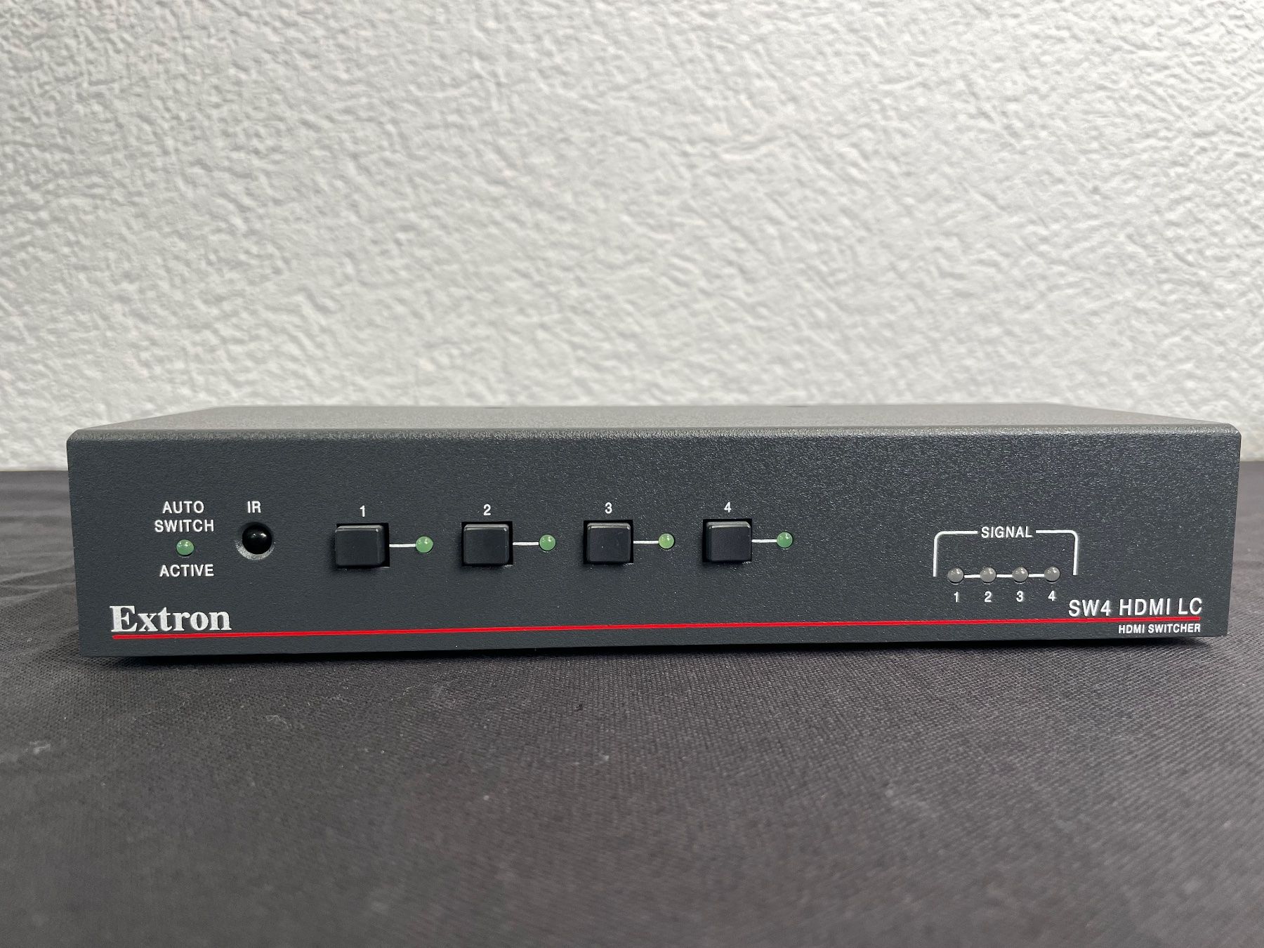 Home Cinema: Extron SW4 HDMI LC – Usato da Bern venduto da NIKA-SYSTEMS