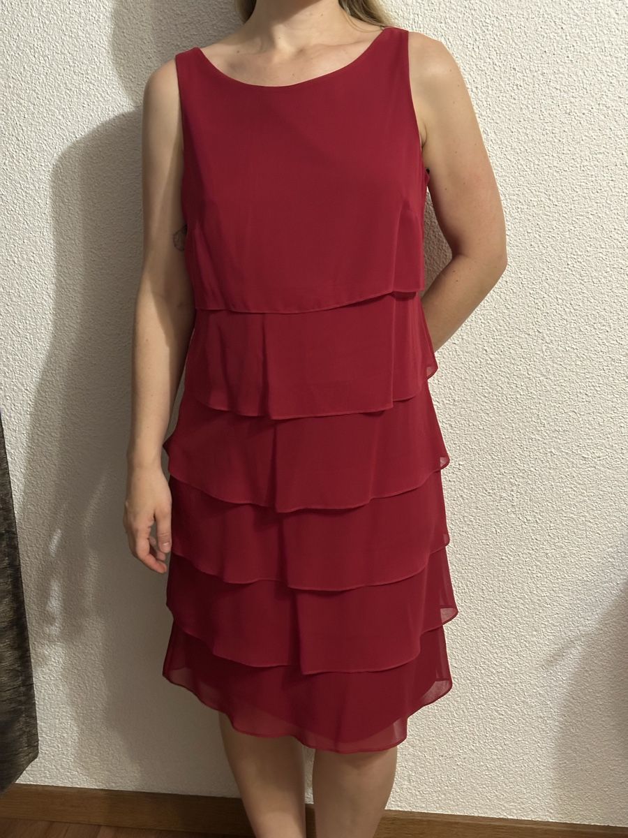 Vestiti: Kleid Rot Vera Mont Grösse 40 – Usato da Schellenberg venduto da Naemi 1