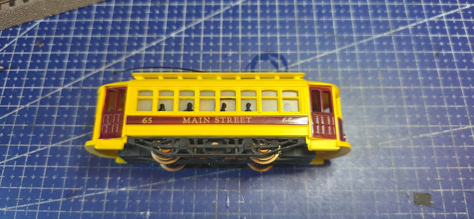 Modelleisenbahnen: Straßenbahn Main Street 36 HO/DC Analog – Gebraucht aus Hochfelden von Danizh0
