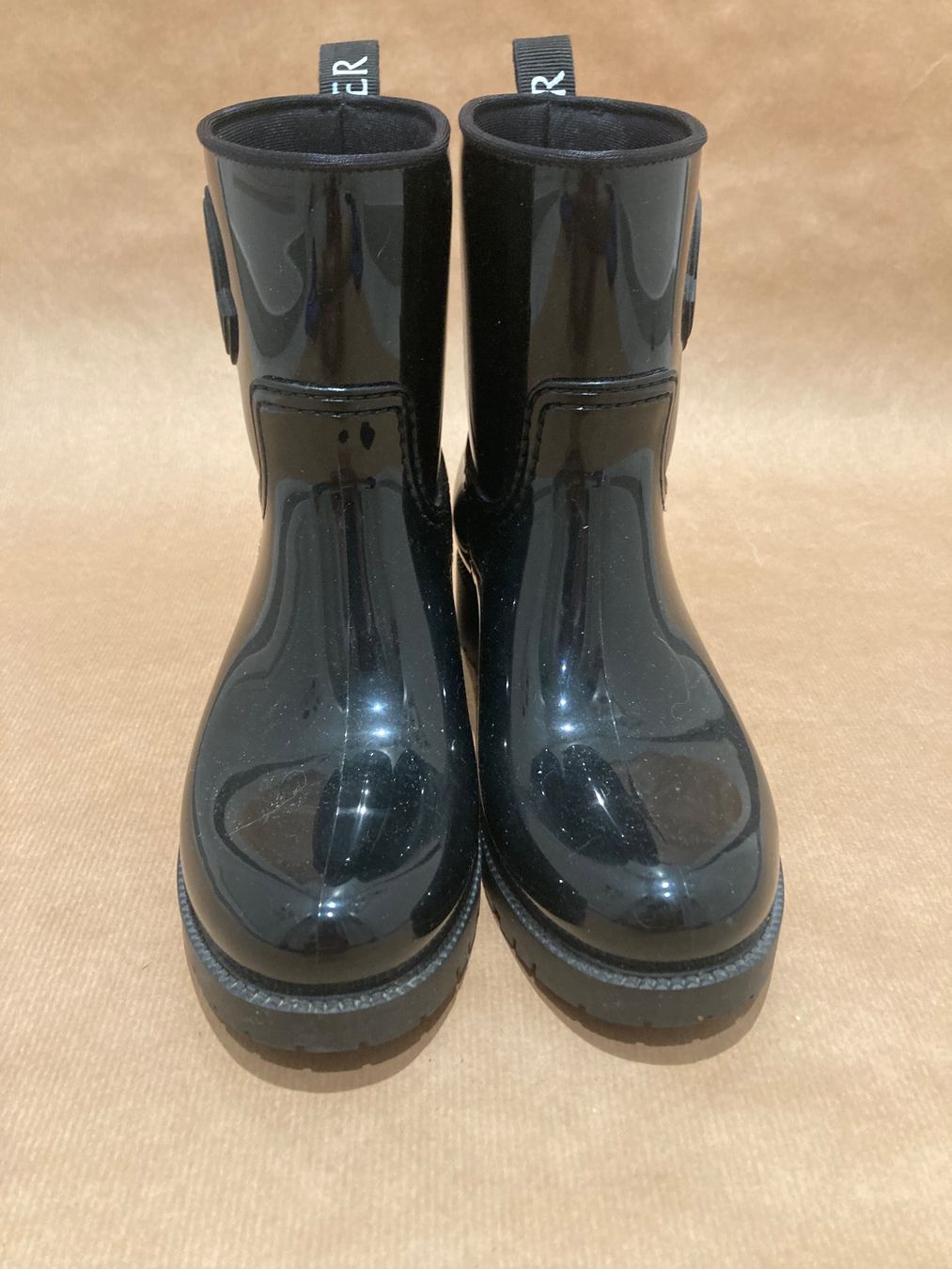 Moncler Scarpe da donna: Moncler stivali pioggia no 36 – Usato da Paradiso venduto da Kayakara 2