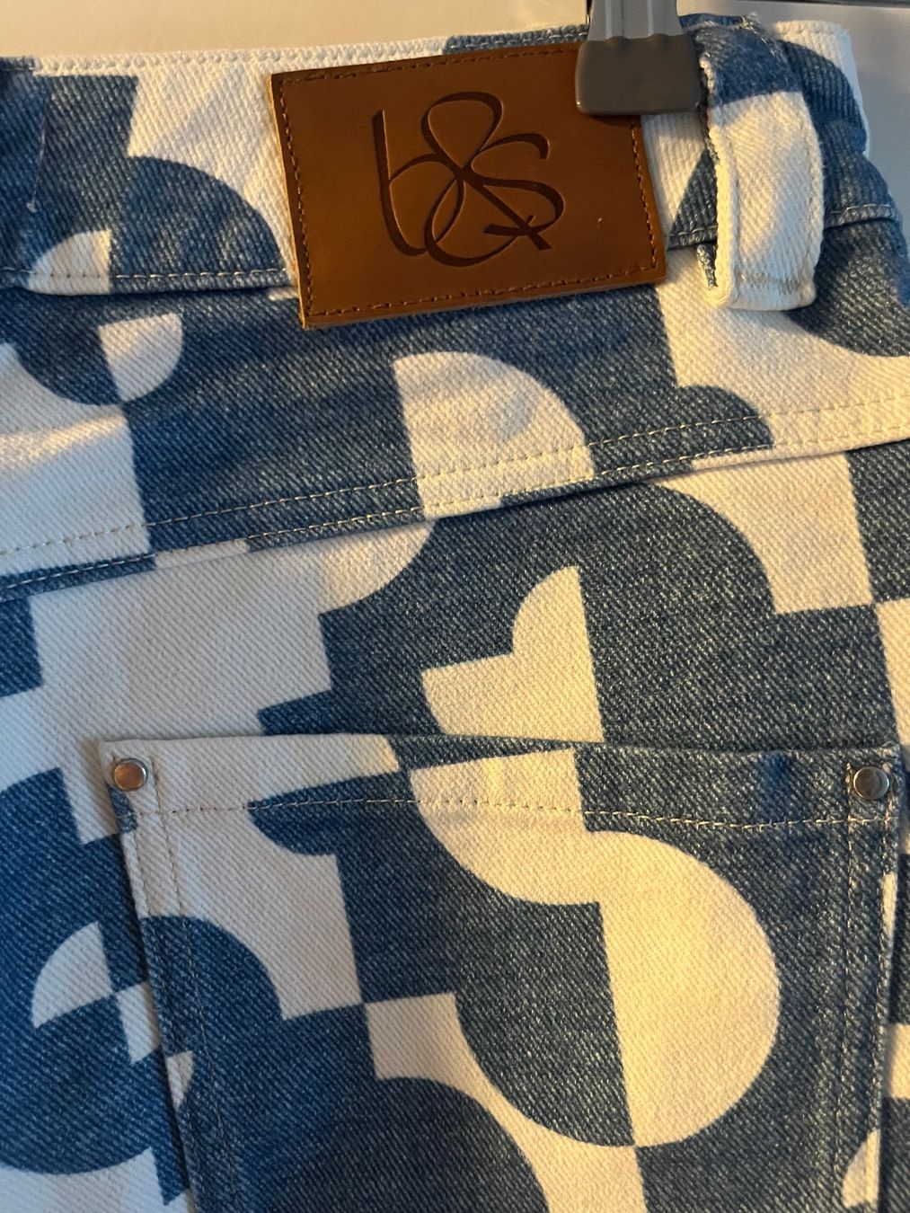 Pantaloni: Shorts bash denim blue et blanc Ba&Sh taille 1 – Nuovo (secondo la descrizione) da Genève venduto da Paradis_Vintage 2