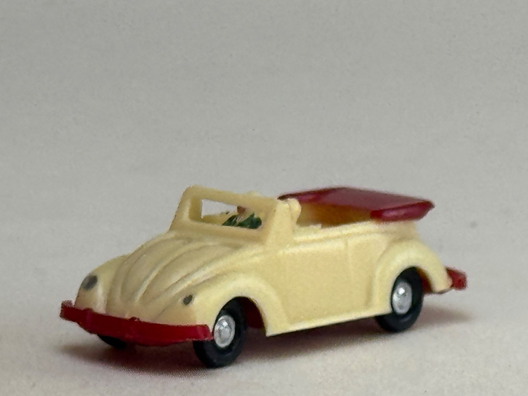Eko Modellautos: AU- EKO VW Käfer Cabriolet hellbeige – Gebraucht aus Elm von Wikmtz