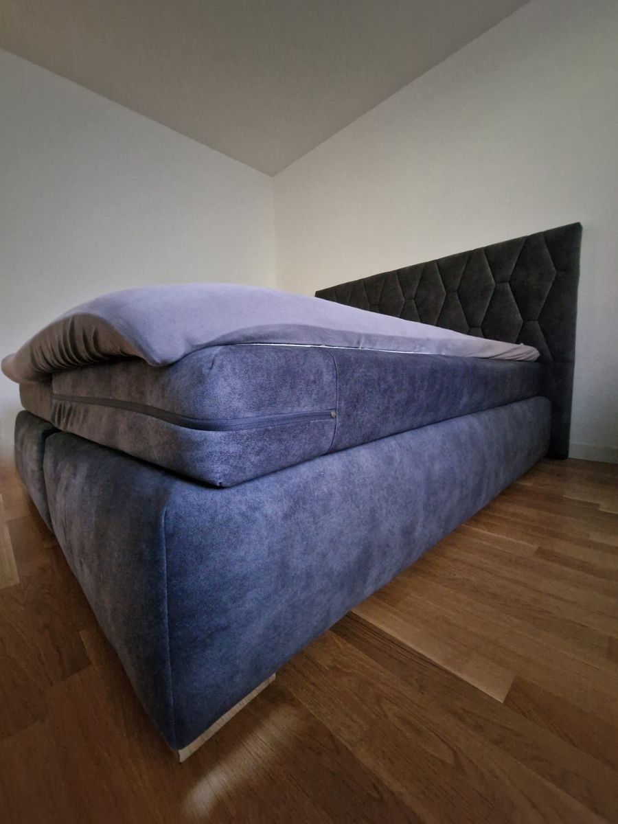 Letti: Boxspringbett 160x200 cm dunkelgrau mit gestepptem Kopfteil – Usato da Dübendorf venduto da nela123 1