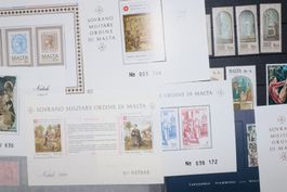 SAMMLUNG MALTA BRIEFMARKEN + 14 BLÖCKE MINISHEETS MNH