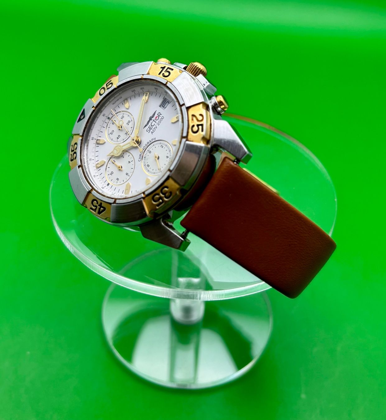 Sector Orologi: VINTAGE-SECTOR ADV 2500 CHRONOGRAPHEN – Usato da Rorschach venduto da ZeitWerk.10 5