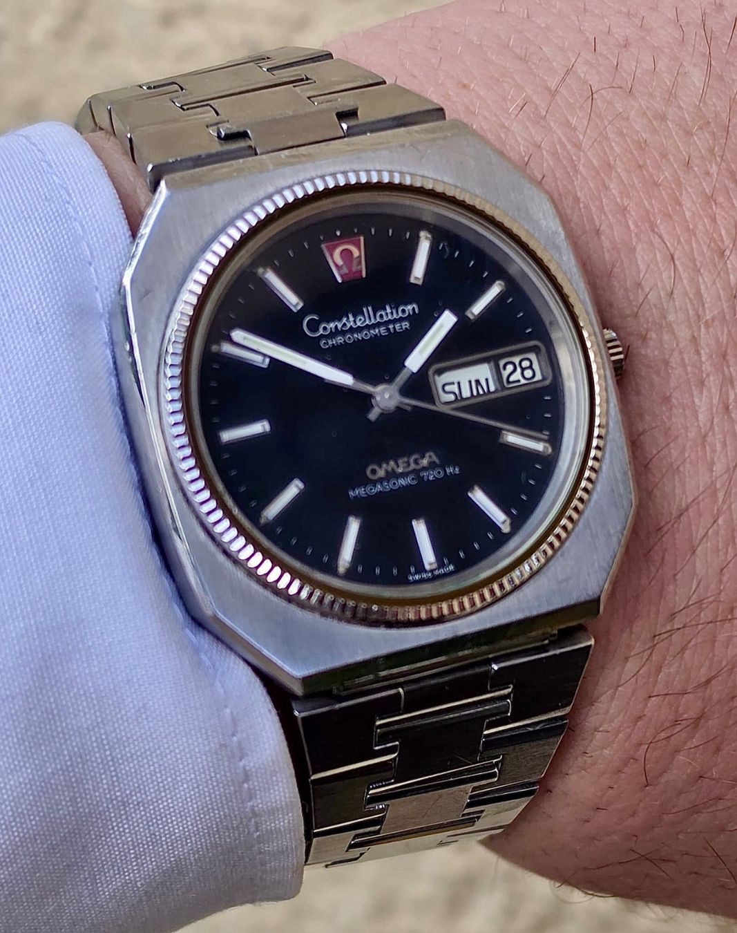 Omega Orologi: OMEGA CONSTELLATION  MEGASONIC CHRONOMETER  720Hz ELECTRONIC – Difettoso da Neftenbach venduto da Taschen-Uhren