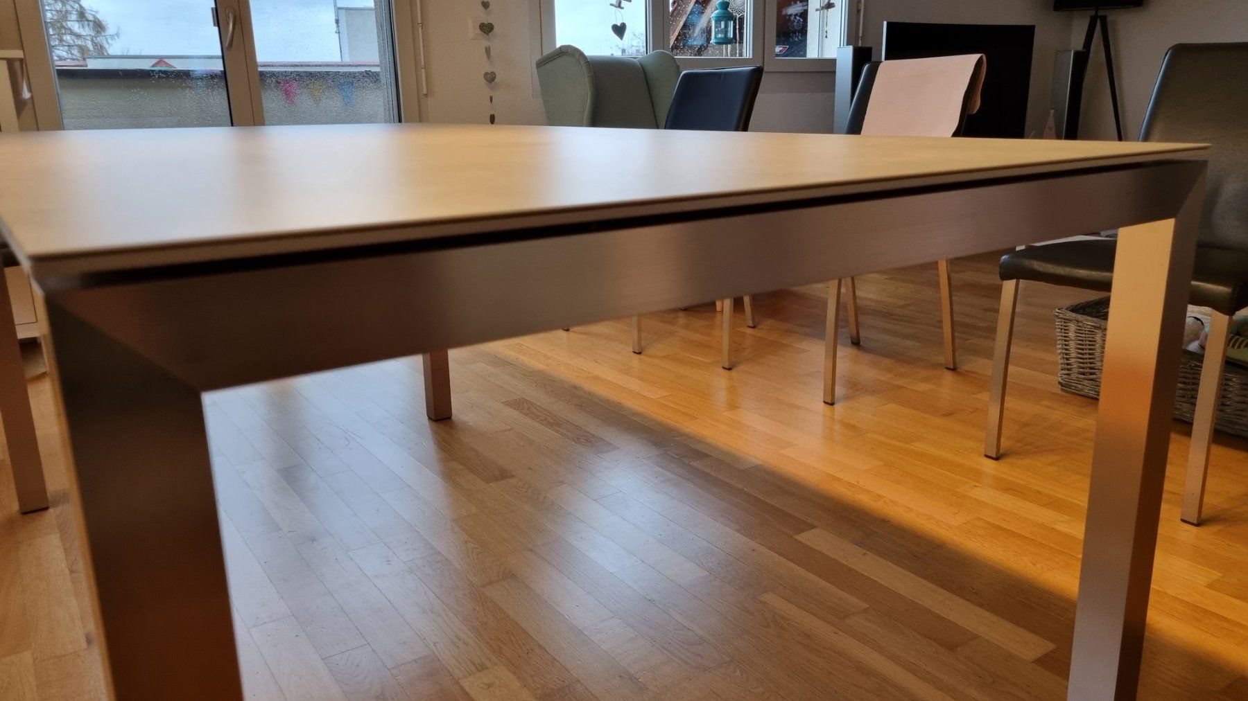 Tavoli: Esstisch mit Tischplatte Keramik – Usato da Tagelswangen venduto da fab_w5j7 2