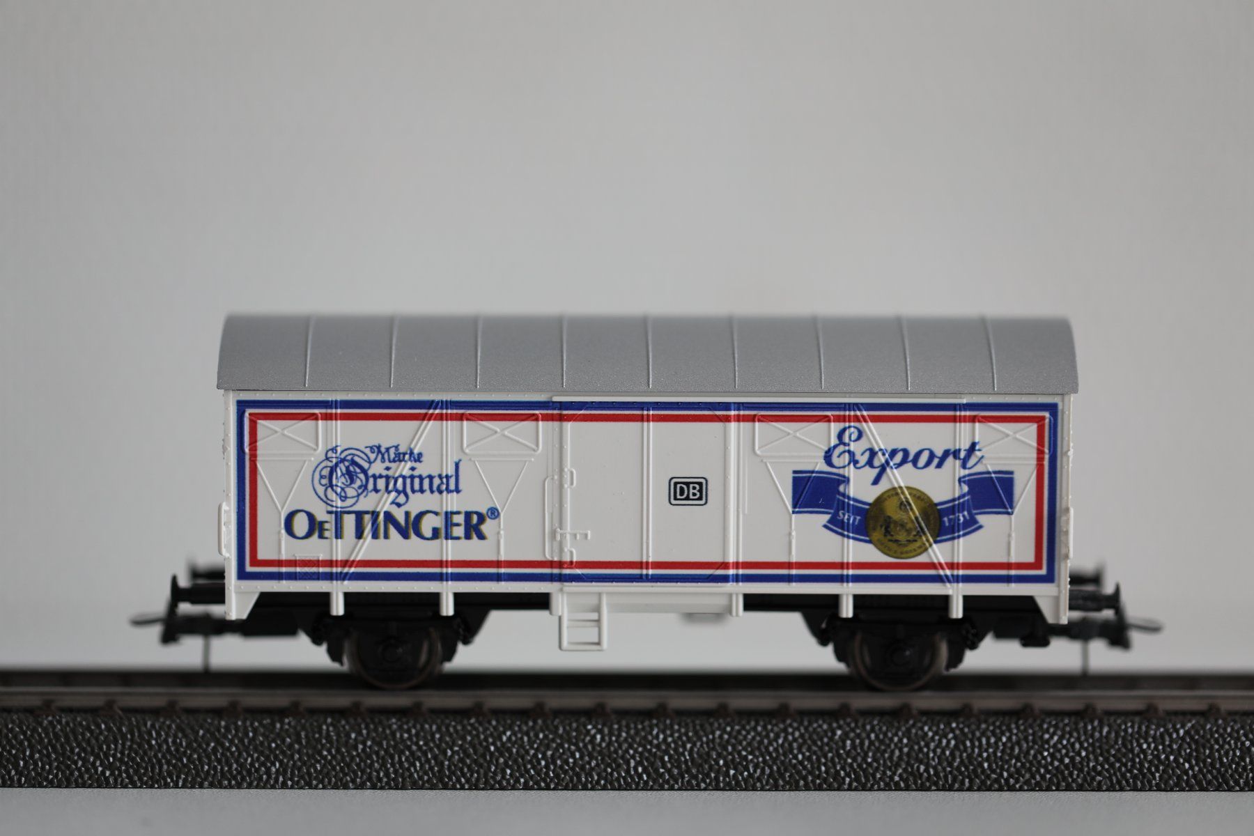 Roco Modellini di ferrovie: Güterwagen Roco DB Oettinger Export AC H0 – Nuovo (secondo la descrizione) da Fällanden venduto da Egon51