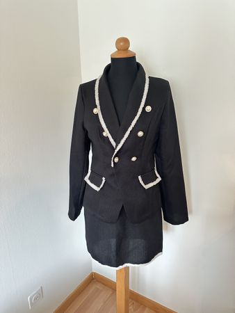 Stylish Women's Black Suit with Skirt, Size M - Perfect Now!
