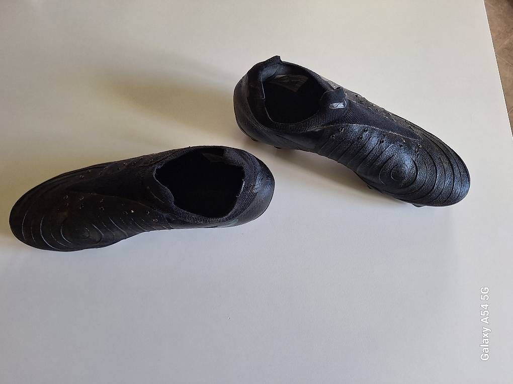 Nike Scarpe per ragazzi: Fussballnockenschuhe Nike Grösse 41 – Usato da Schinznach-Dorf venduto da StoepfiR 1