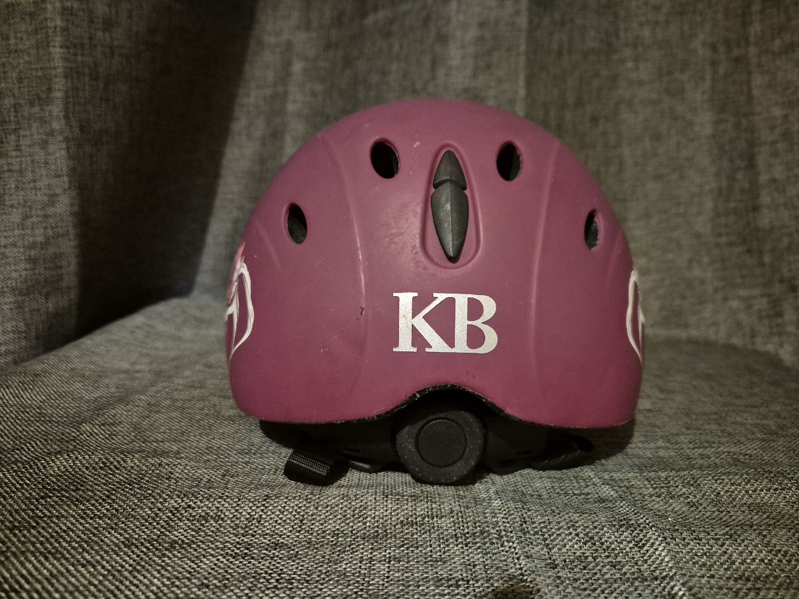 Felix Bühler Caschi: KnightBridge Reithelm 49-53 S – Usato da Meggen venduto da Orrinka20 2