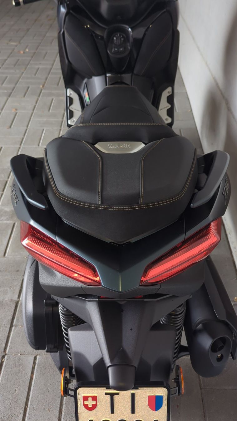 Yamaha Scooters: YAMAHA X-MAX 300 TECH-MAX – Gebraucht aus Mergoscia von onl_tq52 6