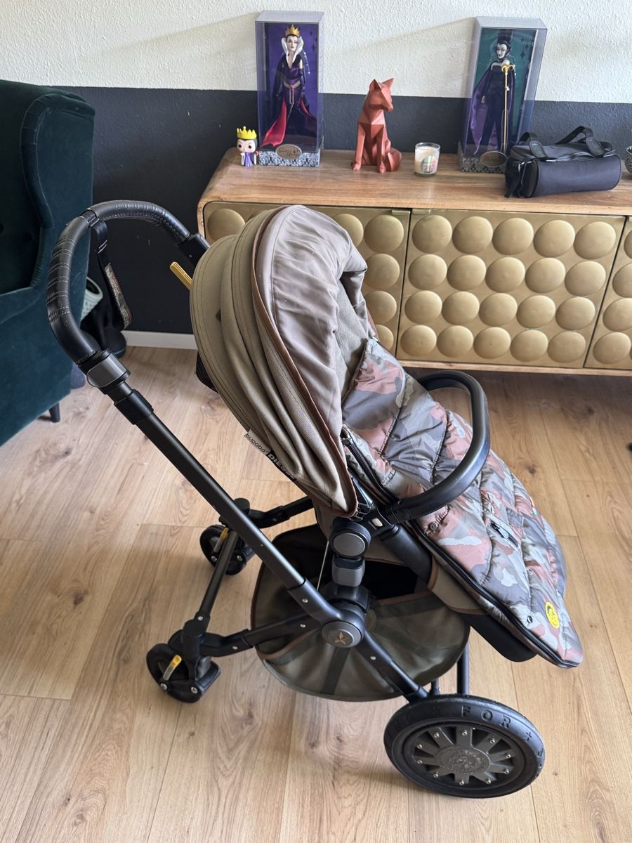 Bugaboo Carrozzine: Poussette Bugaboo Caméléon 3 - Édition limité Diesel – Usato da Meyrin venduto da Sabrina310316 7