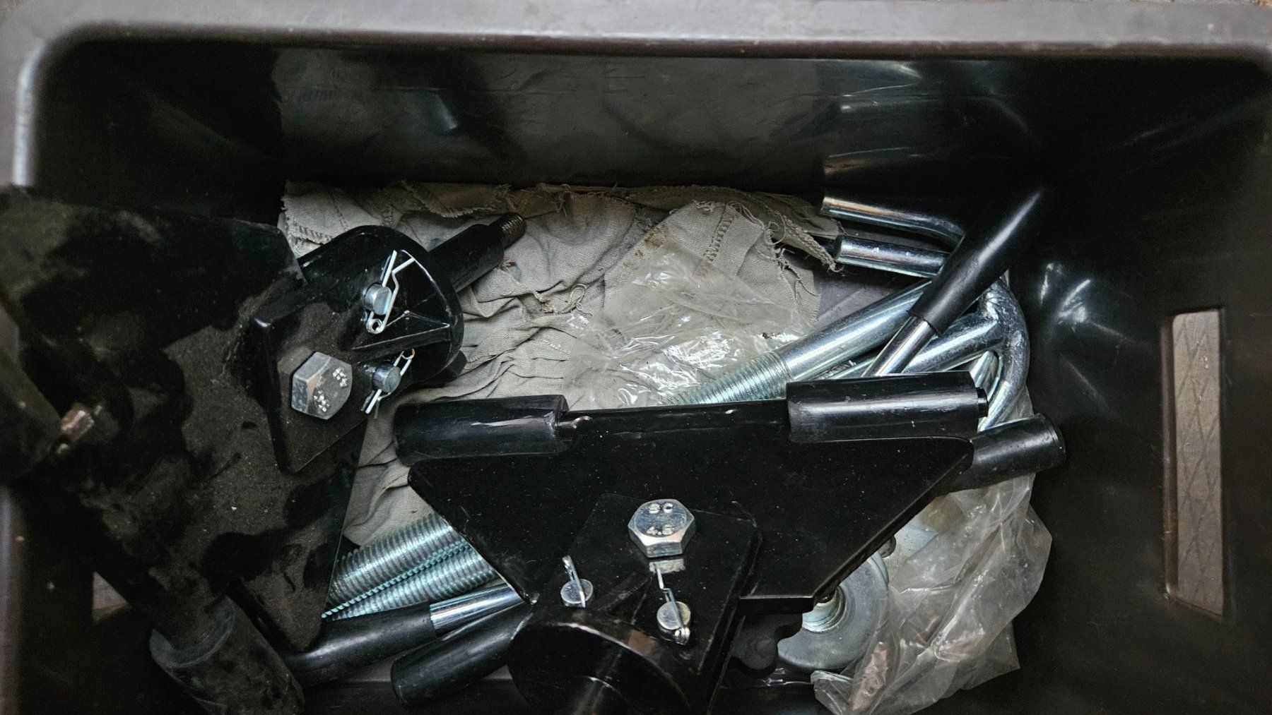 Tutti gli attrezzi: Motorstütze 500kg – Usato da Sarnen venduto da Profi3 3