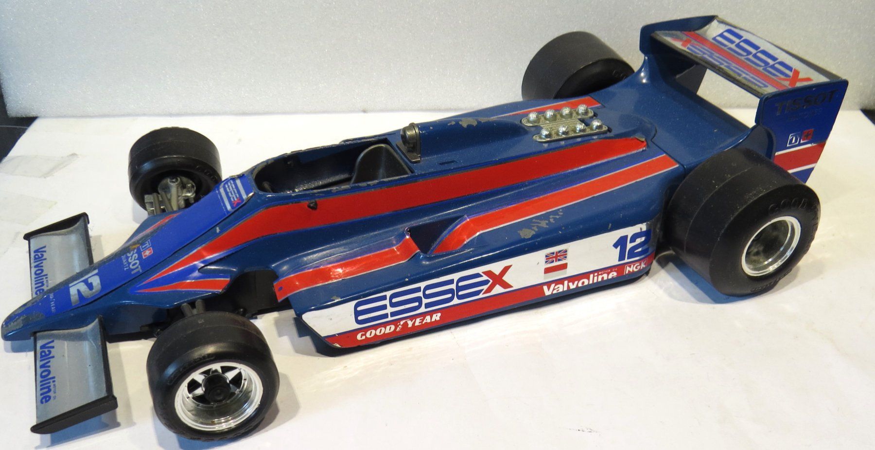 Lotus Modellautos: 1:14 Lotus Formel 1 – Defekt aus Ettingen von Burago