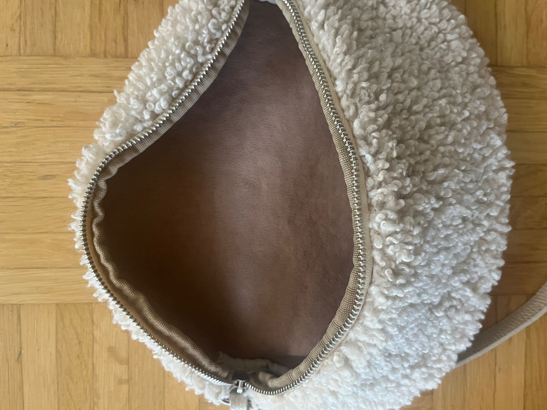 Borse da donna: Handtasche Wildleder, Schaf  neu – Usato da Giebenach venduto da mon_ft27