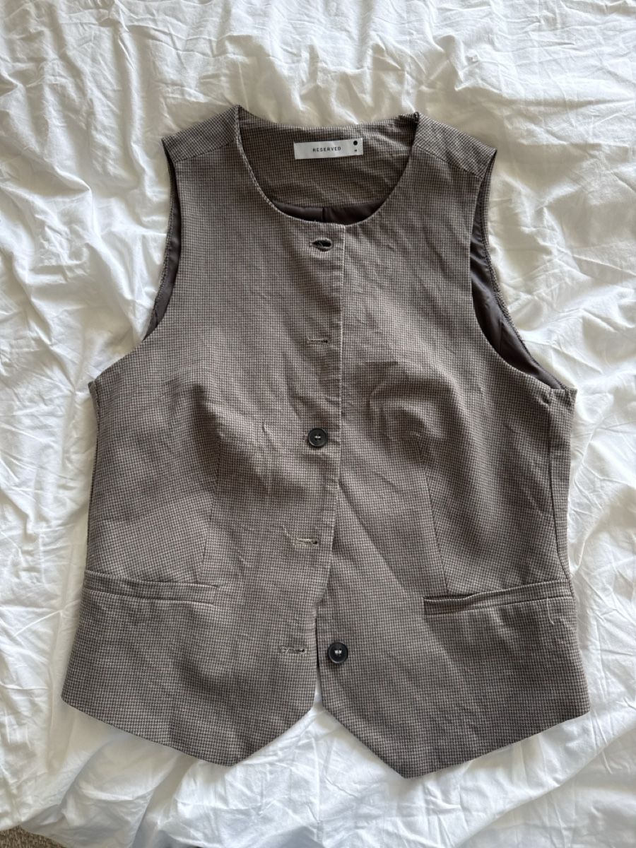 Tops: RESERVED Top braun Gr. M – Gebraucht aus Zürich von maleaaa