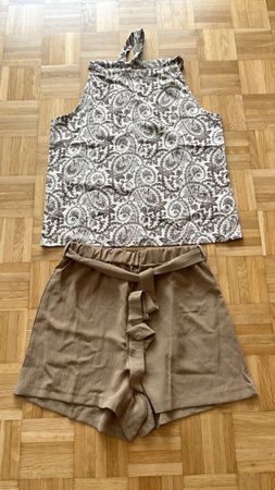 Sommerliches Set Oberteil + Shorts