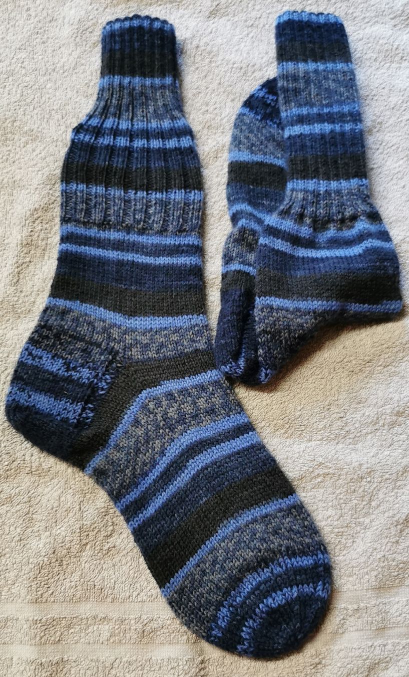 Calze: Handgestrickte Socken Gr. 39 – Nuovo (secondo la descrizione) da melchtal venduto da strickerin