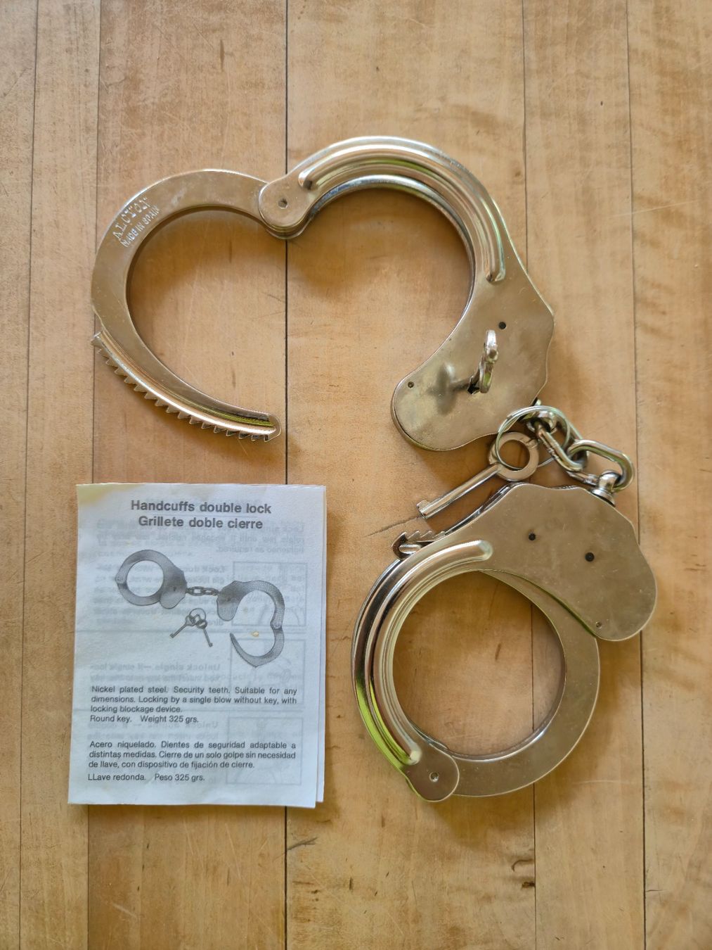 Sonstiges für Firmenanlässe & Parties: Handschellen Alcoy, Doppelverschluss. – Neu (gemäss Beschreibung) aus Vaduz von Zebu02