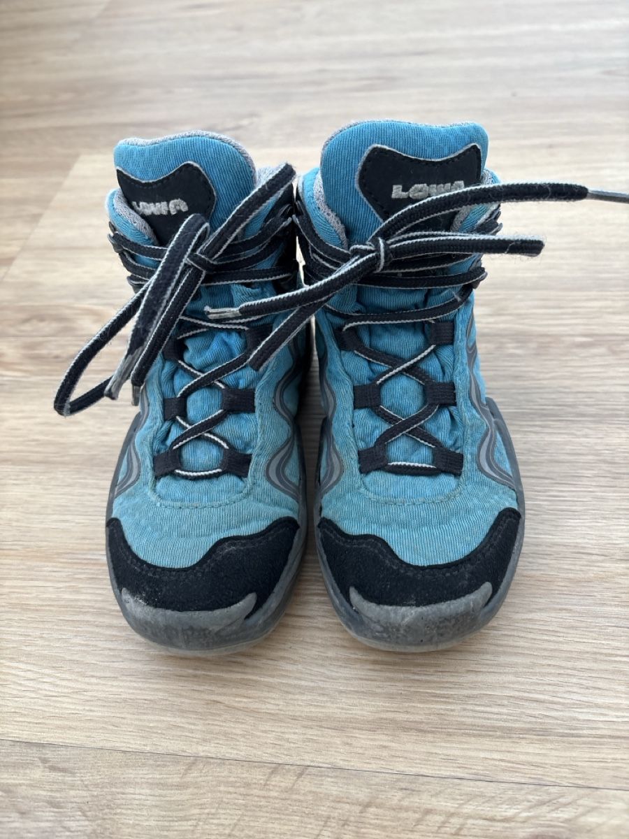 Lowa Scarpe per ragazzi: Lowa Wanderschuhe Kinder 28 – Usato da Chur venduto da copino