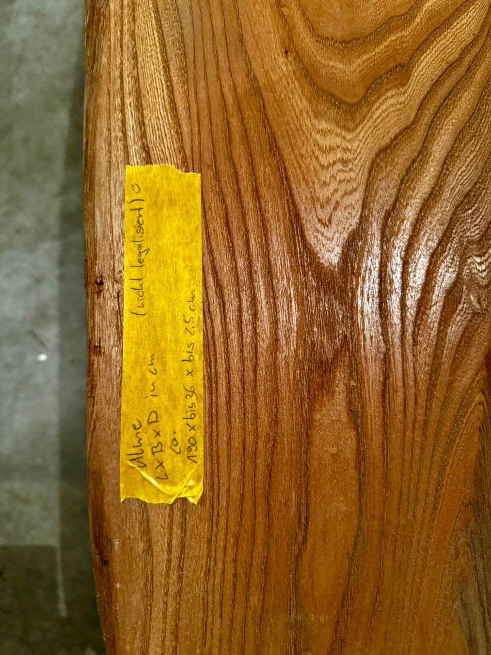 Articoli in legno: Holz Holzbrett Ulme – Usato da Brunnen venduto da Holz-style 1