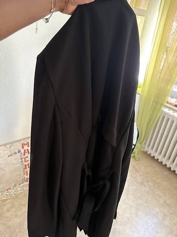 Cappotti: Leichter schwarzer Mantel – Usato da Zürich venduto da ajo_x8tl 2