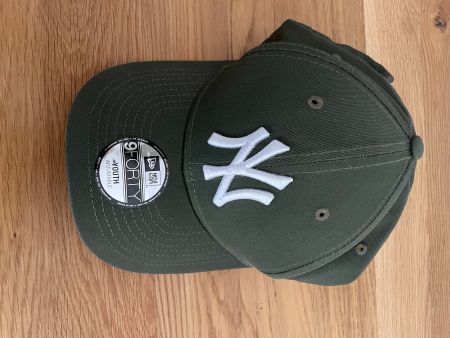 New Era 9FORTY Youth Cap, olivgrün, New York Yankees