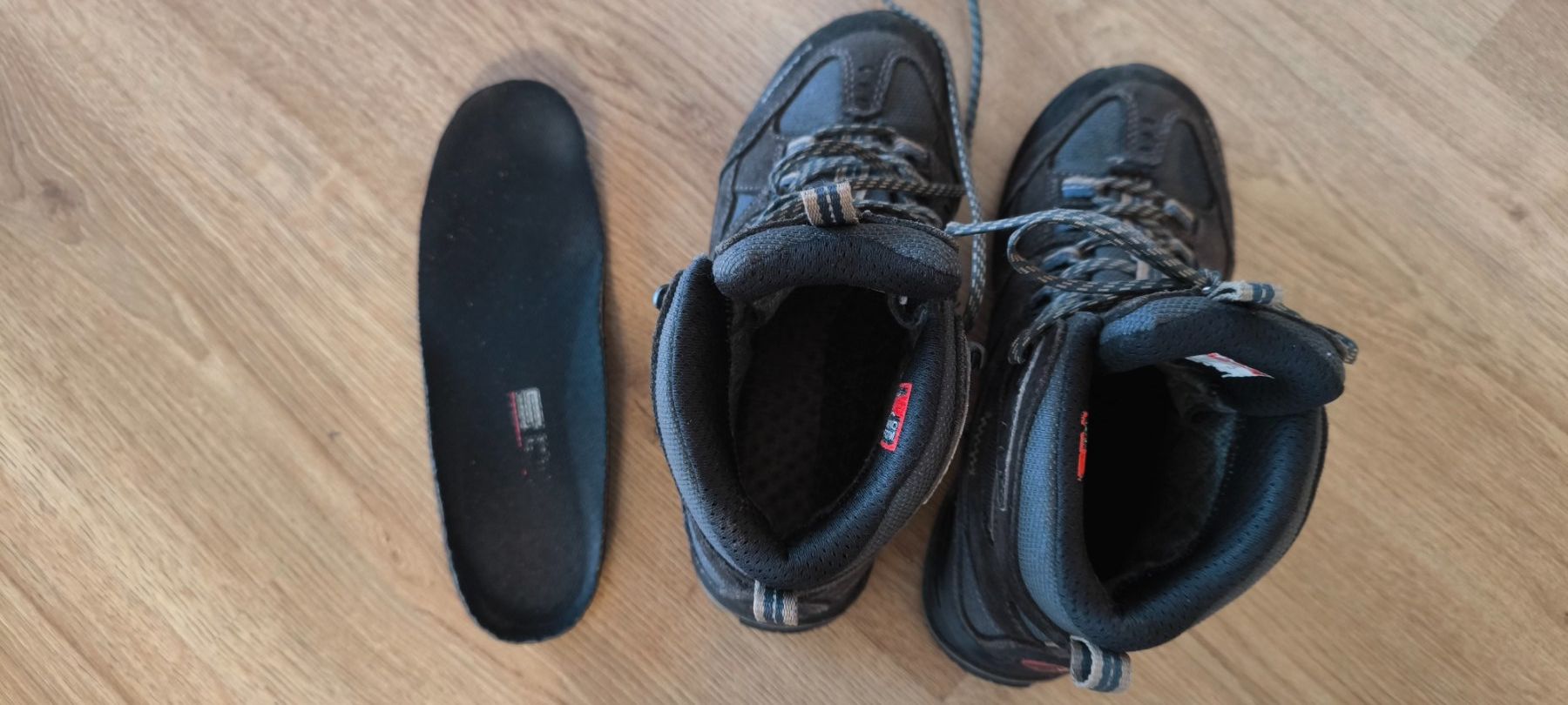 Mammut Scarpe da donna: Mammut Goretex Wanderschuhe 38 – Usato da Ebikon venduto da brombomboli 4