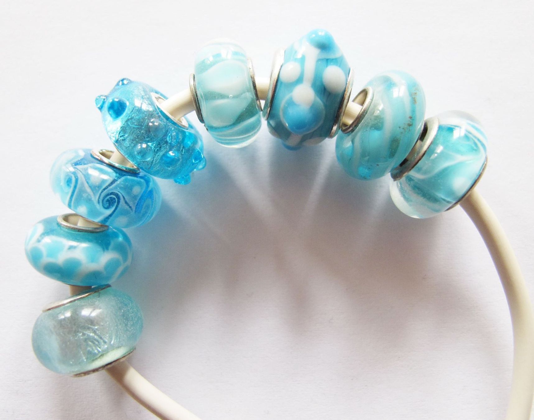 Perlen (unechte): 7 Stk. Perlen Beads European Beads – Neu (gemäss Beschreibung) aus Schwanden GL von UHRKNALL 1