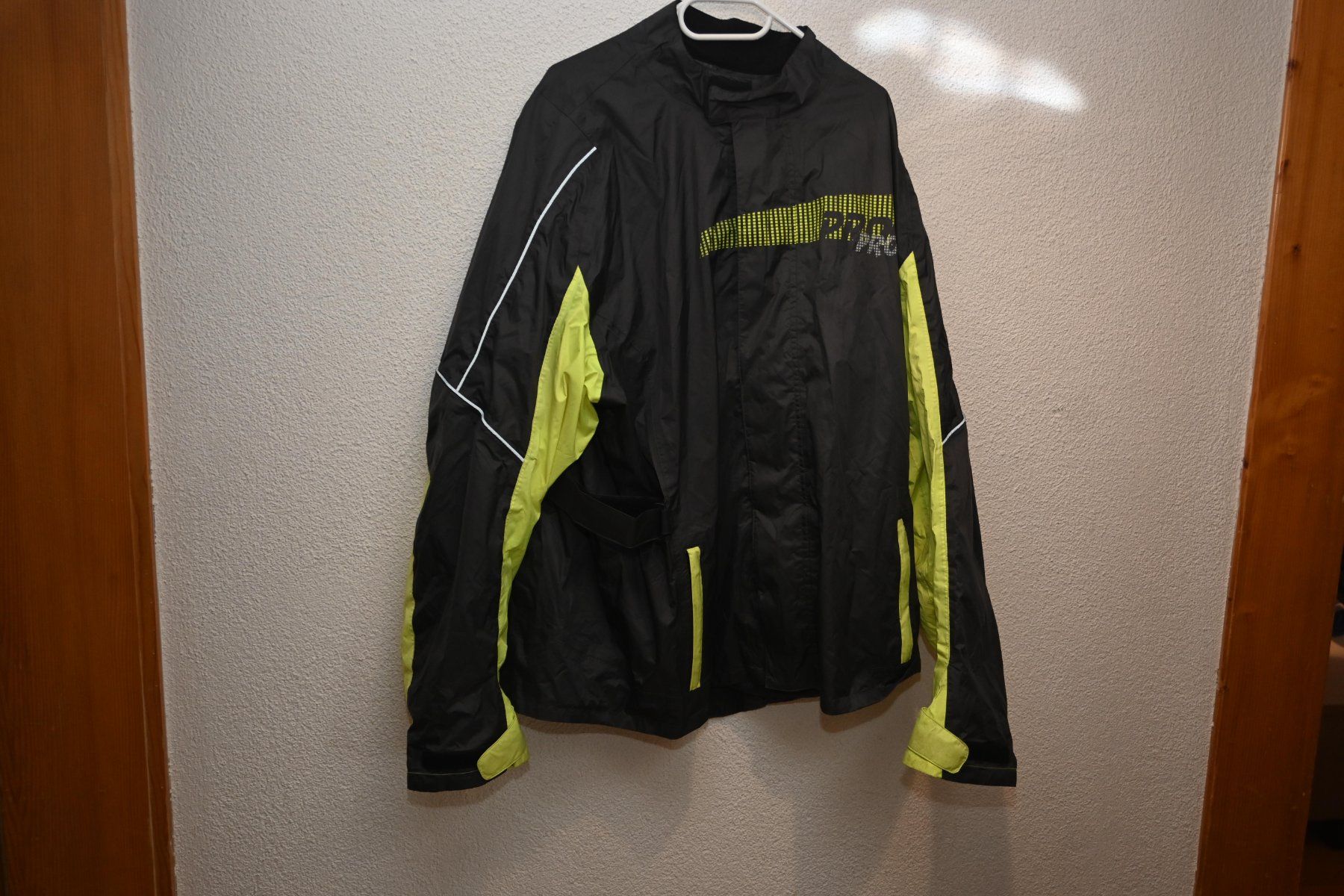 Giacche: Motorrad Regenjacke Proof Gr 5 XL – Usato da Laupen ZH venduto da Zmoewe