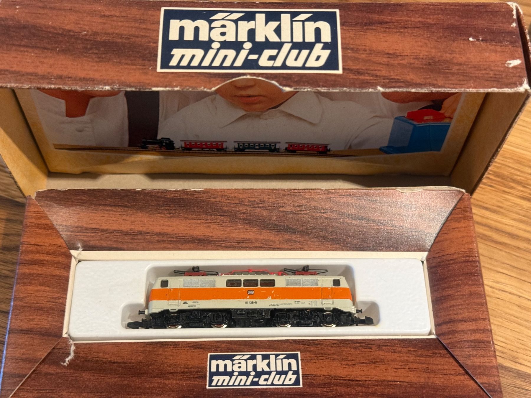 Märklin Modellini di ferrovie: DB, Br 111, Märklin 8855 – Difettoso da Chexbres venduto da rochecolombe 3