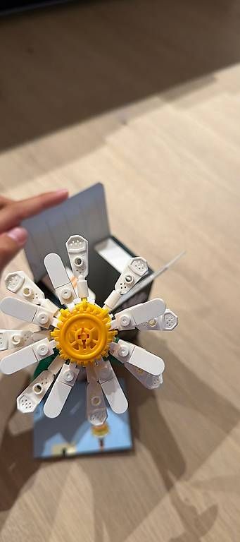 Baukästen: Blume Lego  – Gebraucht aus Zollikerberg von sop_p82l 1
