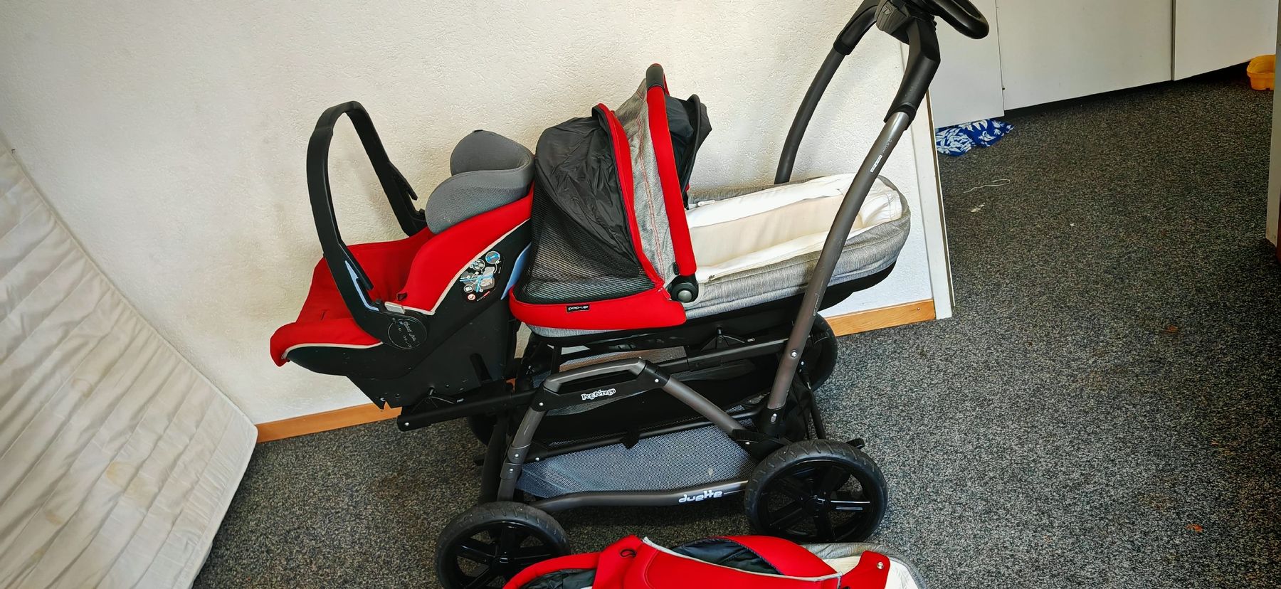 Peg Perego Kinderwagen: Poussette pour bébés jumeaux Peg Perego – Gebraucht aus Bern von Meriem00 5