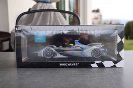 Venturi VFE05 F.Massa 1:18 Minichamps