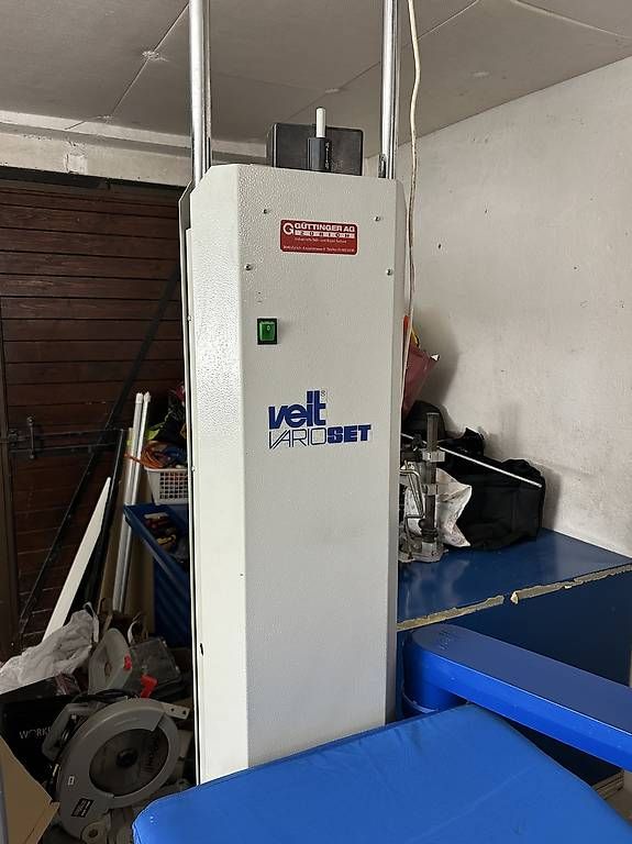 Tutte le macchine: Veit Industrie Bügeltisch – Usato da Wettingen venduto da schneidermeister 2