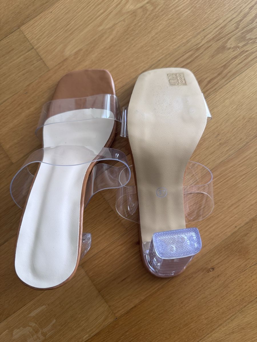Scarpe da donna: Sandalen transparent Gr 37 – Nuovo (secondo la descrizione) da Unterengstringen venduto da Cuz_5555