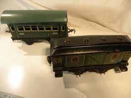 Märklin Spur 0 Personen- und Postwagen ca. 1930