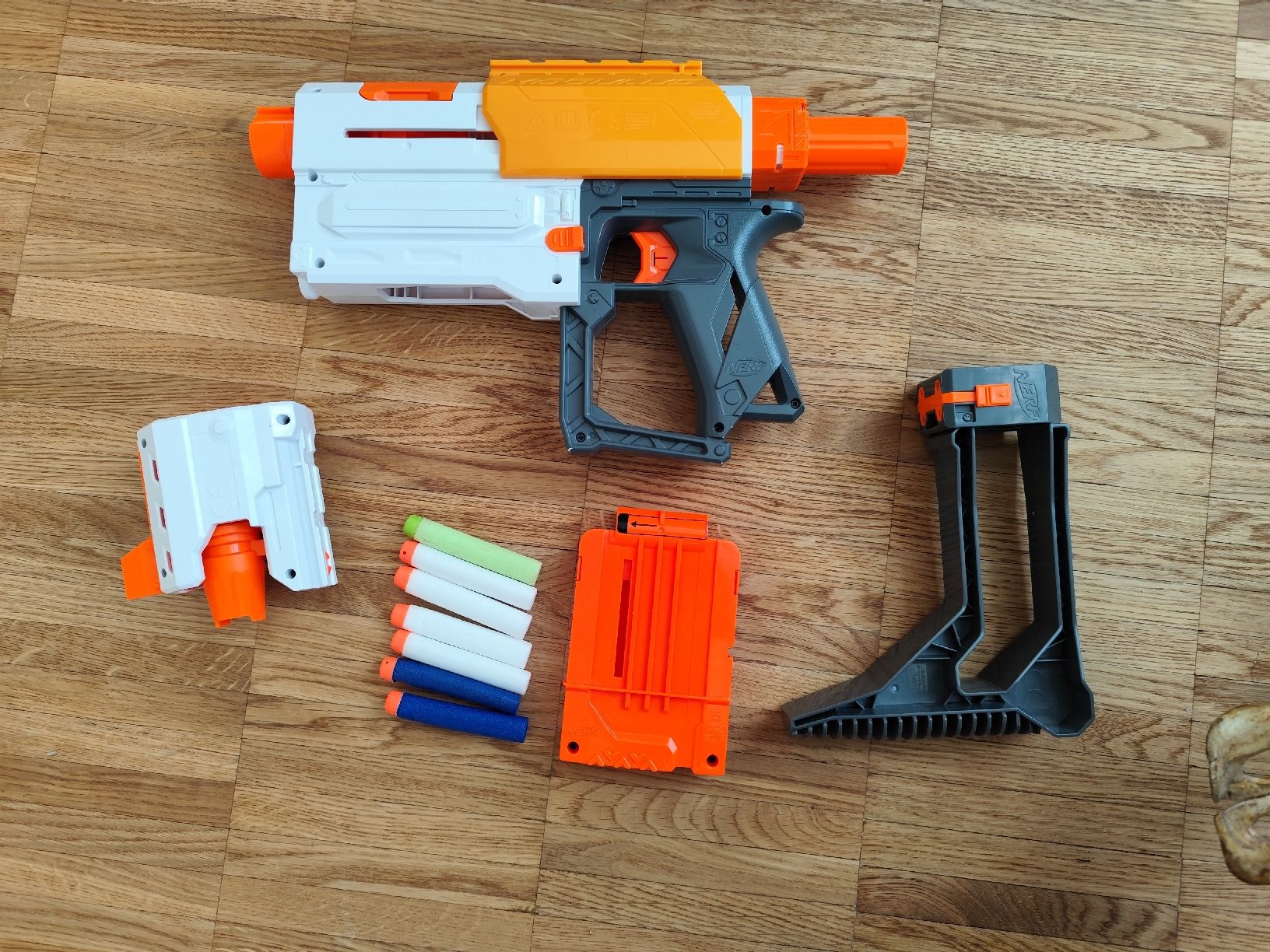 Nerf Giocattoli: Nerf Modulus Regulator mit Schulterstütze – Usato da Zürich venduto da sam_c9nd 4