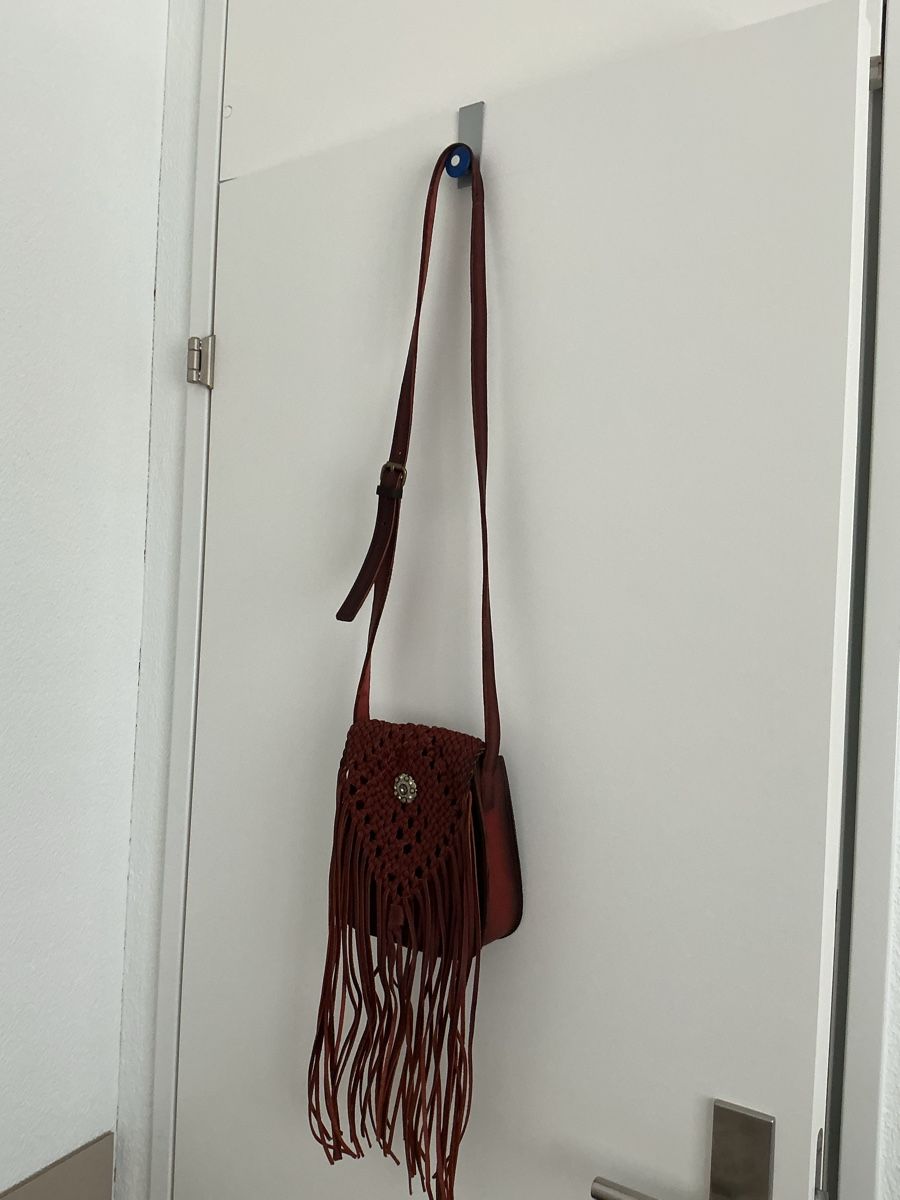 Esprit Taschen für Damen: Handtasche Cowgirl oder Bikerlady echtes Leder – Neu (gemäss Beschreibung) aus Honau von sunneschy08